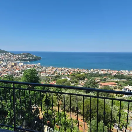 Villa Malandrino Guest House-2